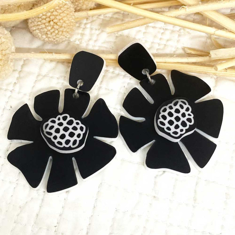 Punk Flower earrings - Black and White