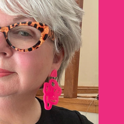 Calamari earrings - hot pink