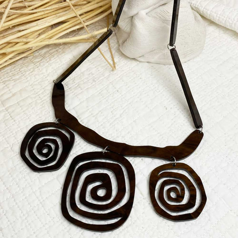 Fossil Trio Necklace - Dark Brown