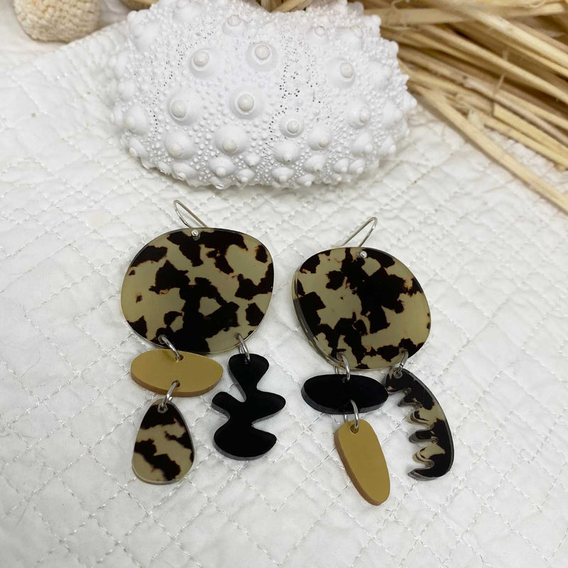 Bojangles - Leopard Print, Black and Gold Wire Hook