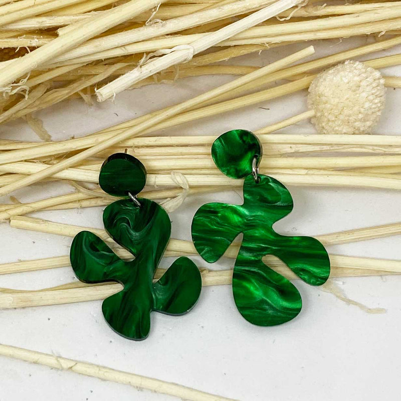 Gigi - Earring - Emerald Green, Medium Size